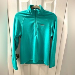 Patagonia Quarter Zip Baselayer